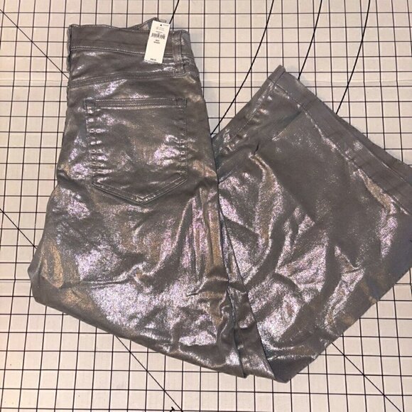 NWT Gap High Rise Shiny Silver Metallic '90s Straight Jeans - Size 26/2 - Short - Picture 2 of 11